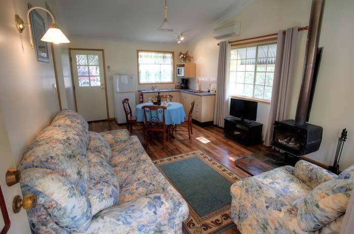 Accommodation Creek Cottages & Sundown View Suites 발란딘 객실 사진